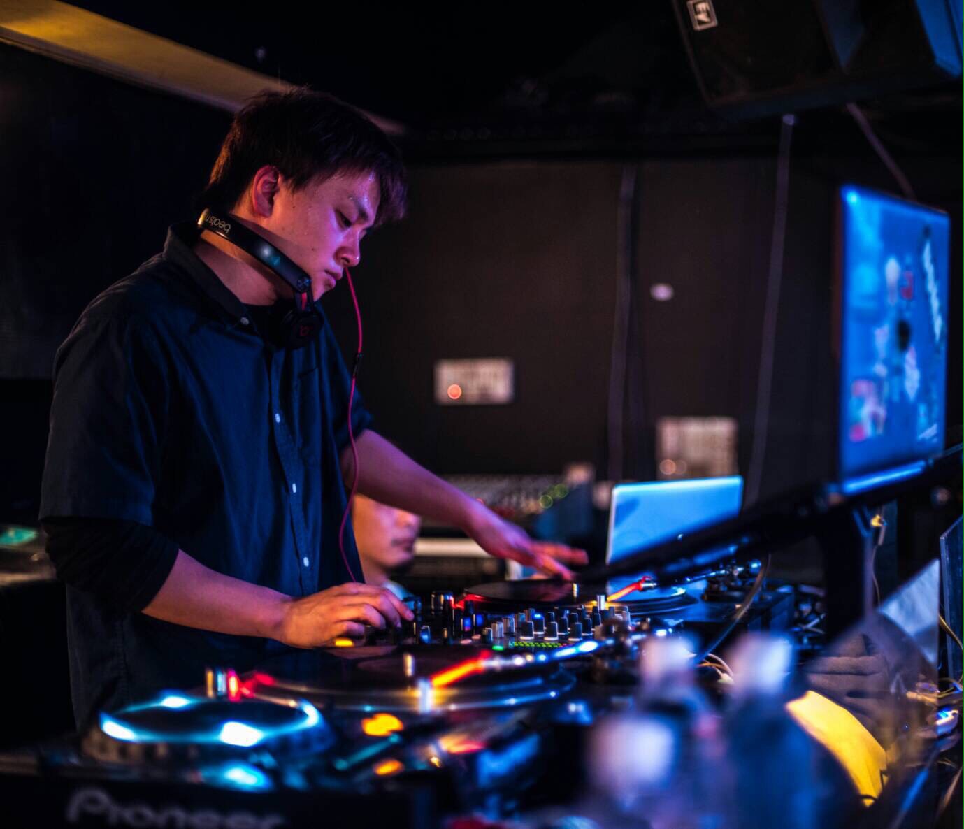 DJ kattun